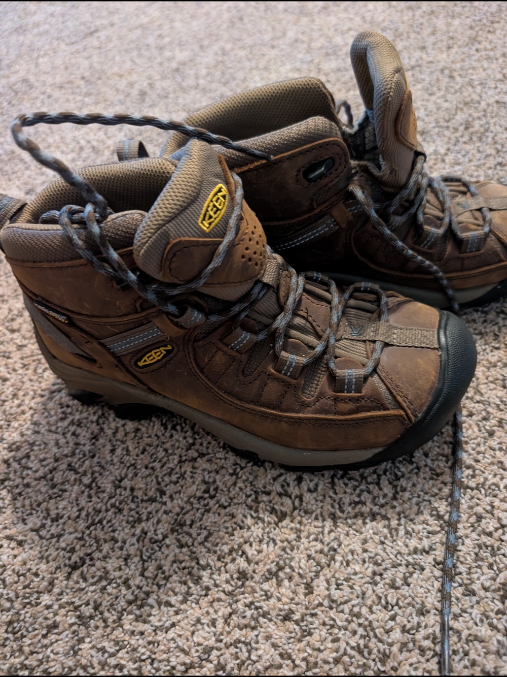 Keen Brown Woman's Waterproof Leather Hiking Boots with Yellow Logo